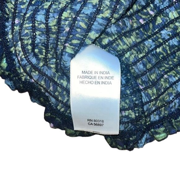 Lucky Brand Crop Top Smocked Womens Medium Navy Square Neck Off Shoulders Boho - Picture 8 of 9